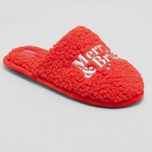 Women’s Holiday “Merry & Bright” Scuff Slippers